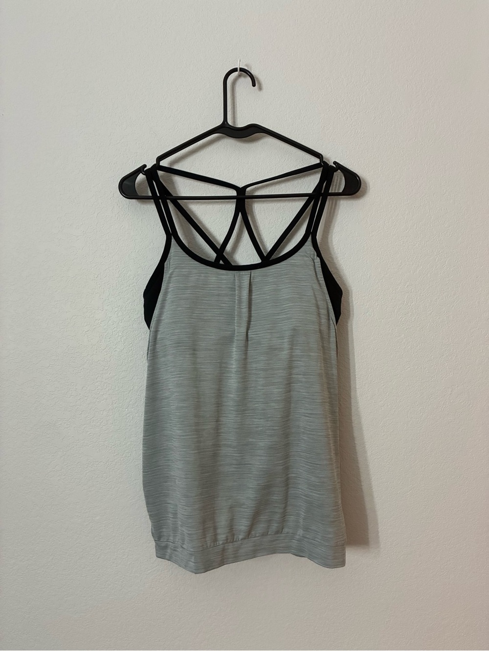 Athleta Gray And Black Strappy Tank With Built In Bra Size M